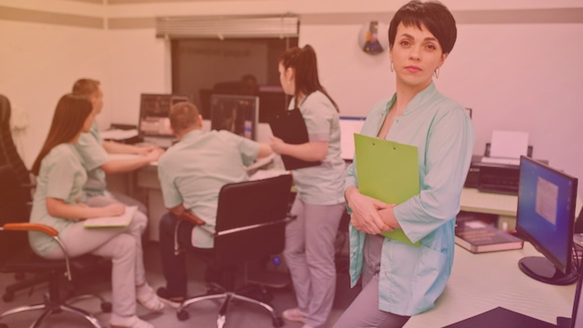 From Nursing School to CRNA School: The Key Differences in the Application Process